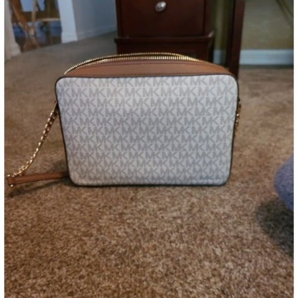 Michael Kors Crossbody For Women - Picture 2 of 3